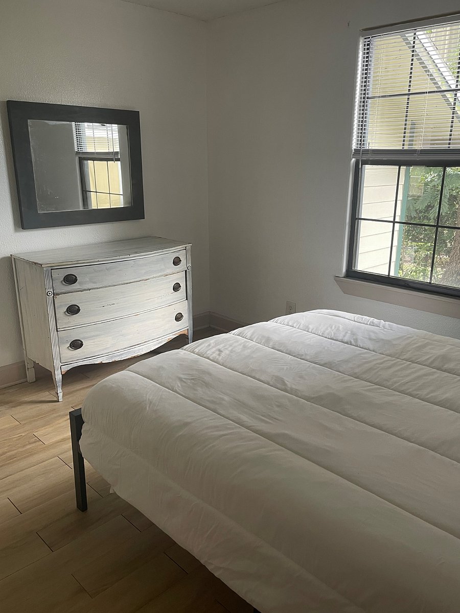 Furnished Finder property 838134_2 photo 4