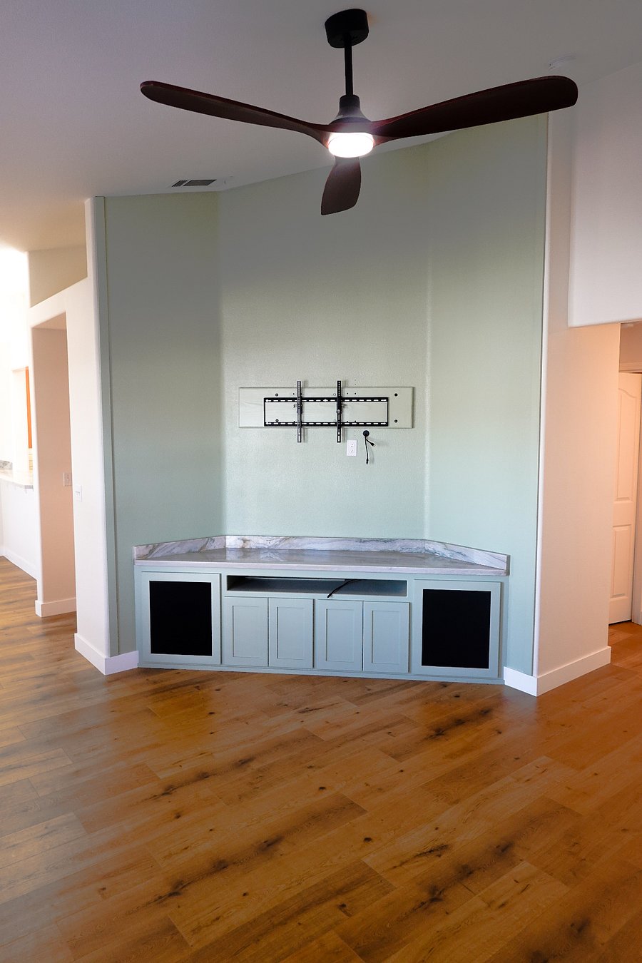 Furnished Finder property 838200_1 photo 9