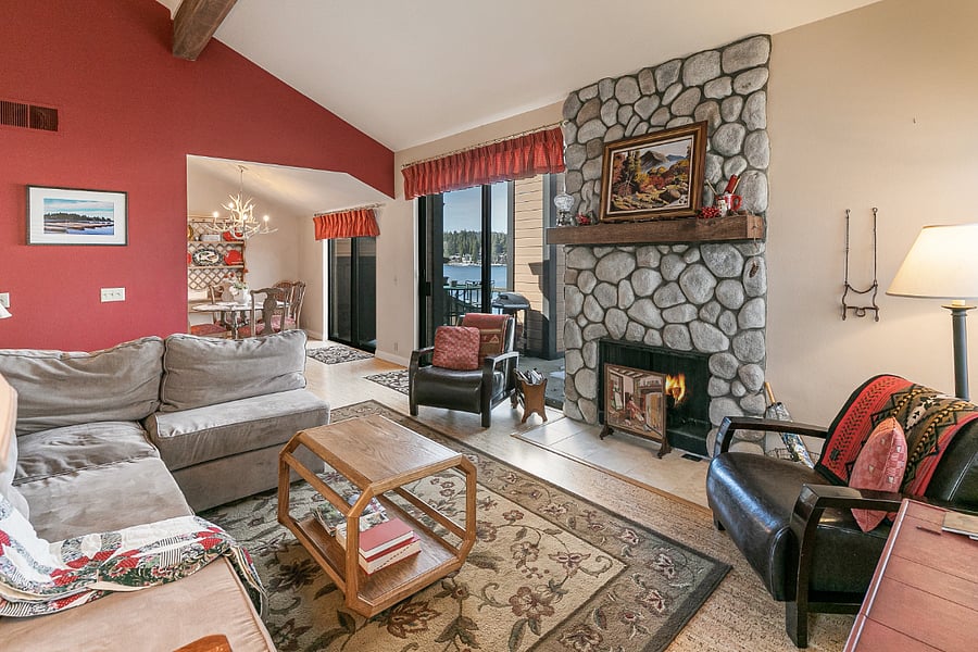 Living area, dining area, patio