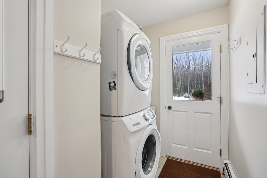 Furnished Finder property 838227_1 photo 12