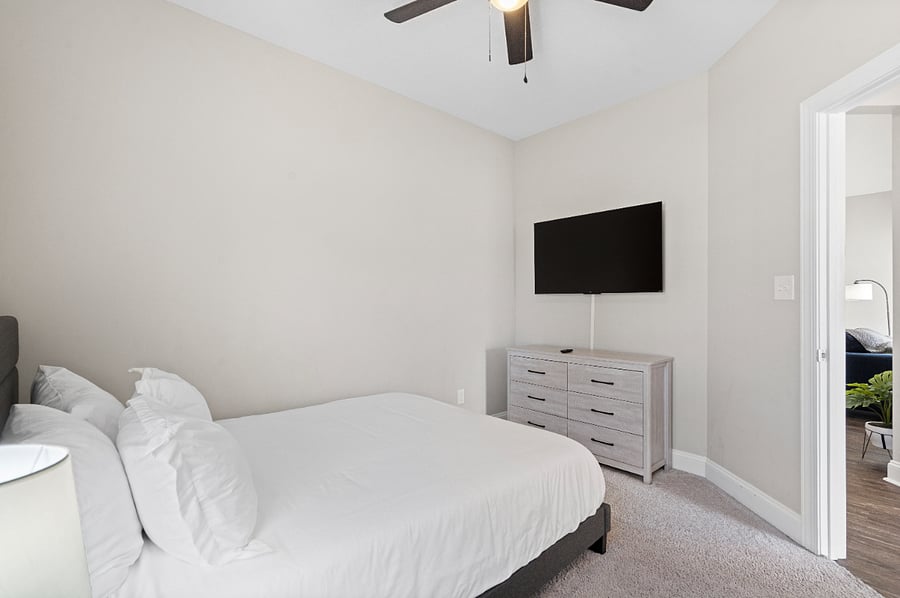 Furnished Finder property 838235_1 photo 16