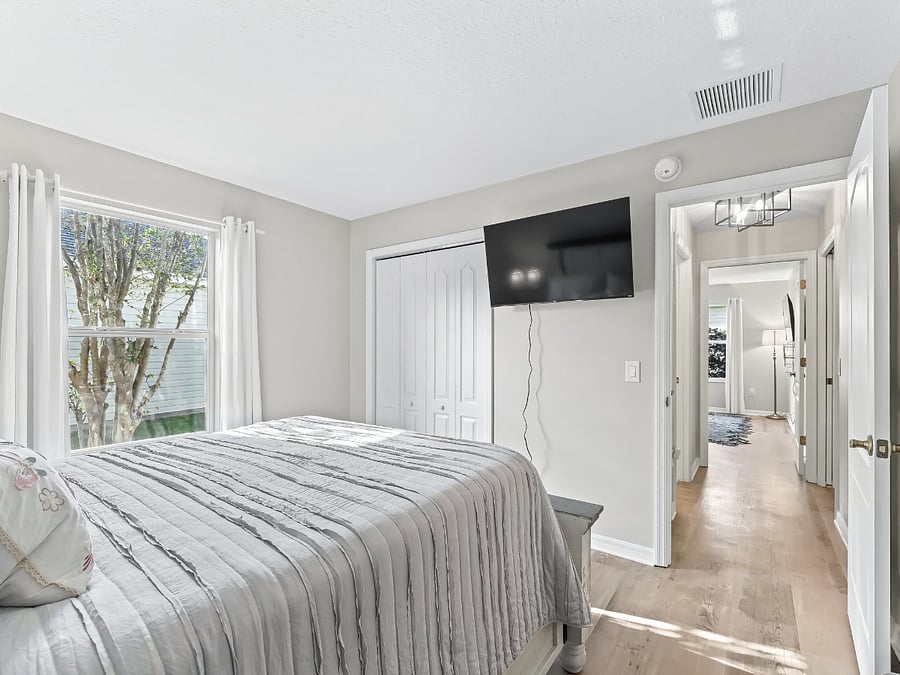 Furnished Finder property 838266_1 photo 22