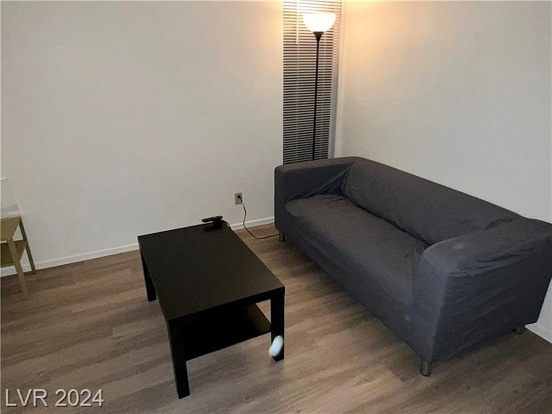 Furnished Finder property 838322_1 photo 3