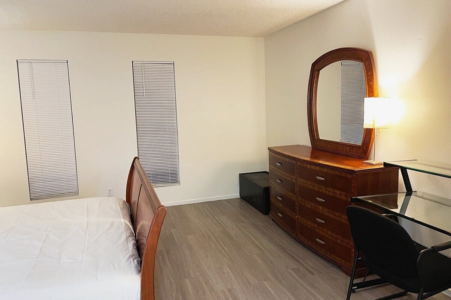 Furnished Finder property 838322_2 photo 4