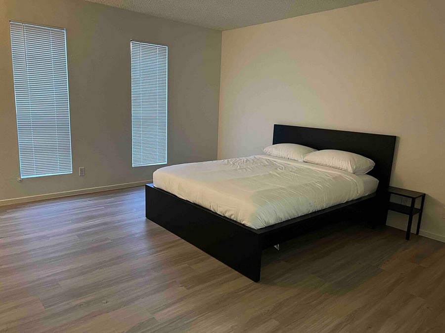 Furnished Finder property 838322_2 photo 31