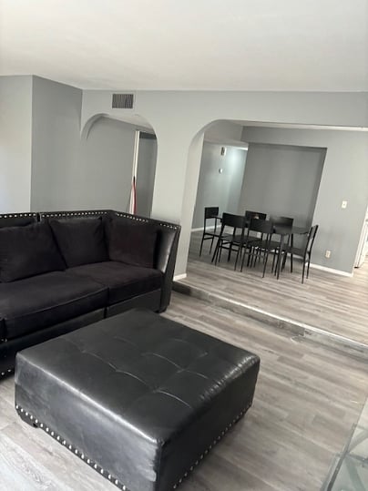 Furnished Finder property 838322_3 photo 3