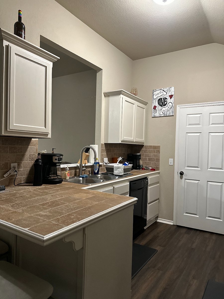 Furnished Finder property 838345_1 photo 6
