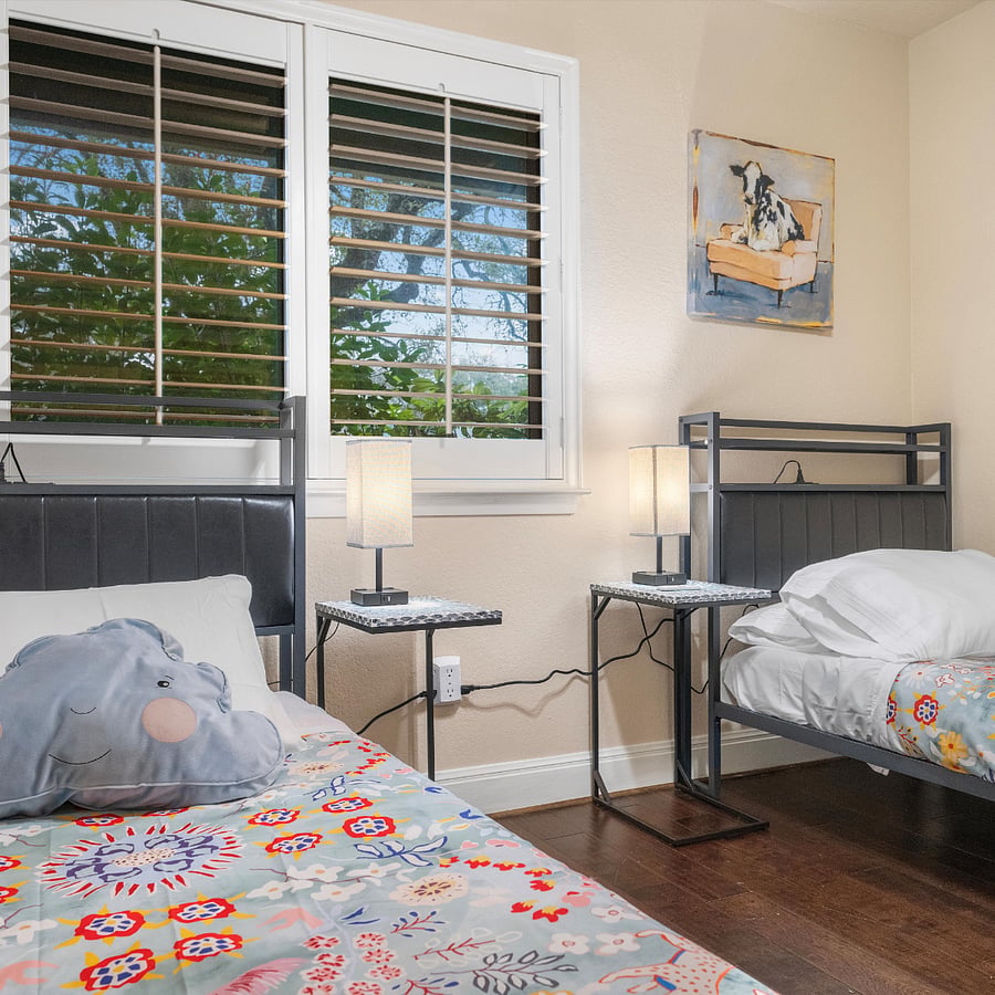 Two Twin Bedroom