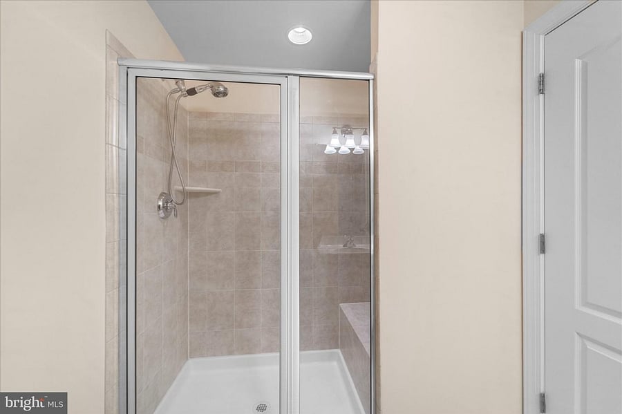 Furnished Finder property 838408_2 photo 10