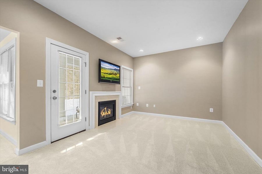 Furnished Finder property 838408_2 photo 7