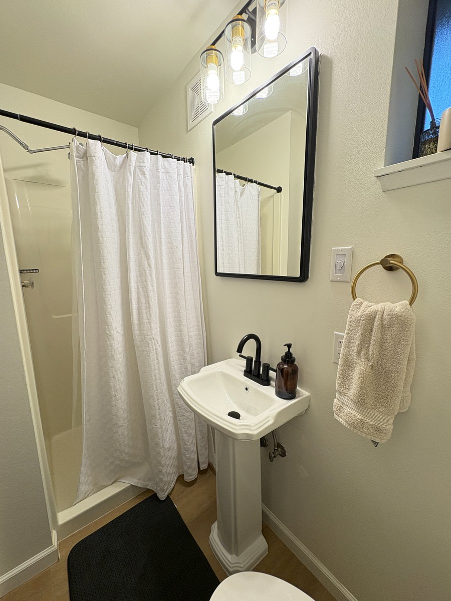 Furnished Finder property 838422_1 photo 10