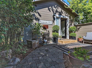 Furnished Finder property 838502_1 photo 4