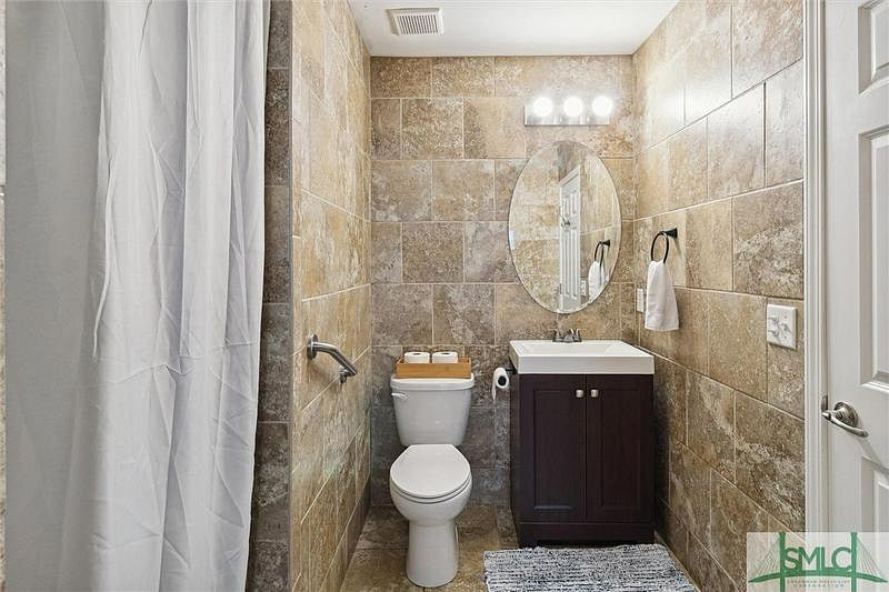 Furnished Finder property 838548_1 photo 2