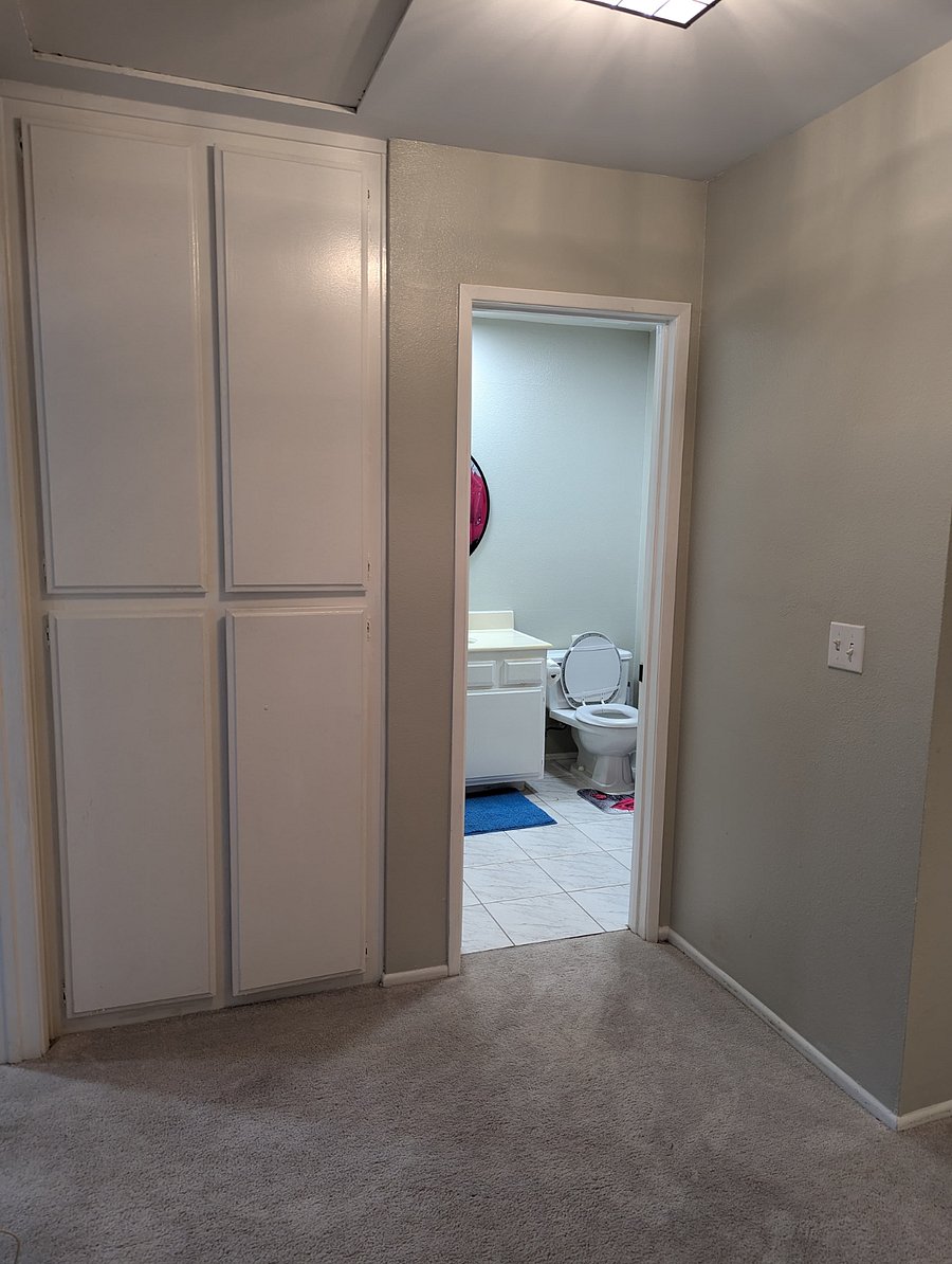 Furnished Finder property 838654_1 photo 13