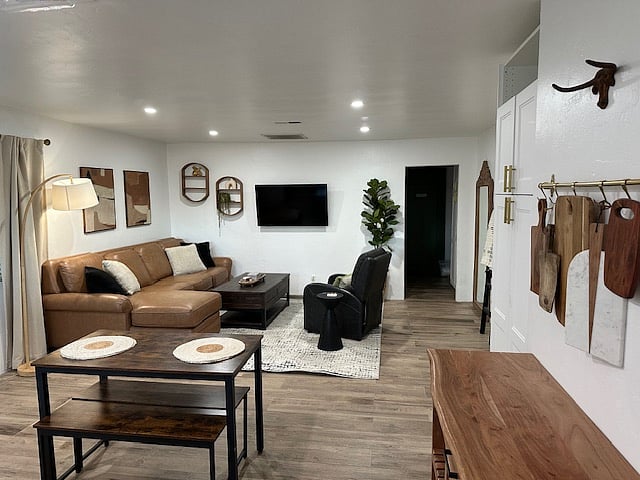 Furnished Finder property 838696_1 photo 6