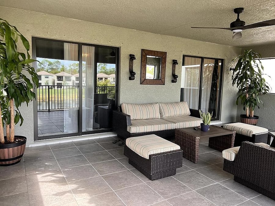 Large Screened Lanai