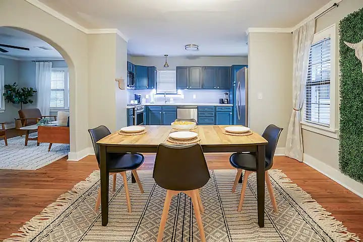 Dining Room / Kitchen View