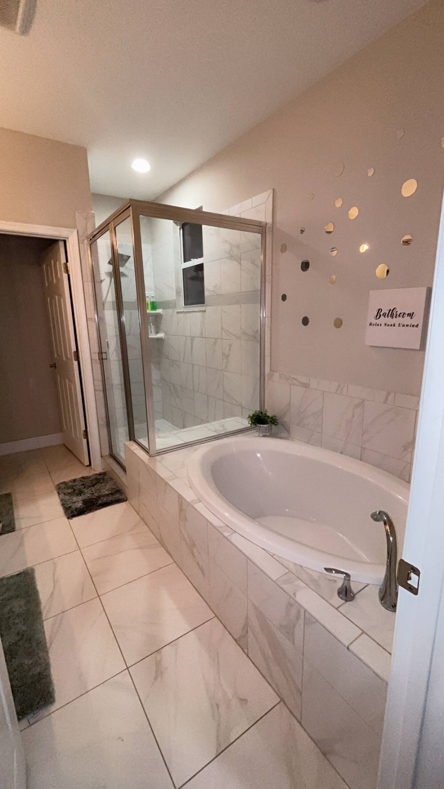 Furnished Finder property 838854_1 photo 4