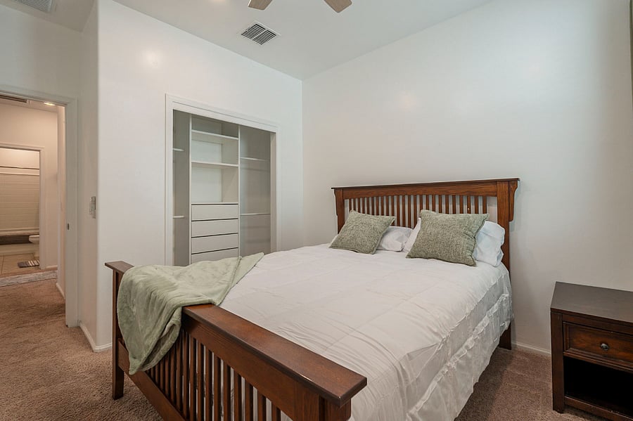 Furnished Finder property 838881_1 photo 12