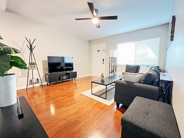 Furnished Finder property 838959_1 photo 7