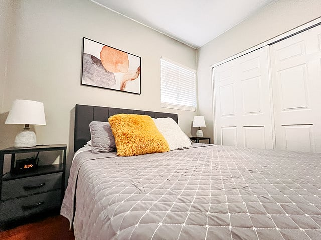 Furnished Finder property 838959_1 photo 18