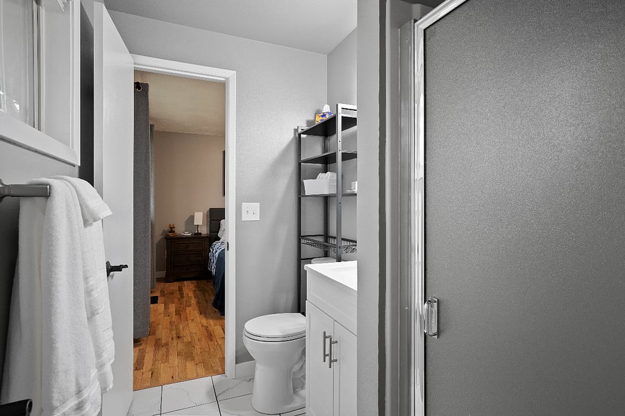 Bathroom #1 - Ensuite to Bedroom #1