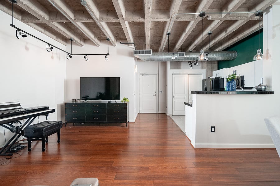 PIANO IS NO LONGER ON SITE 