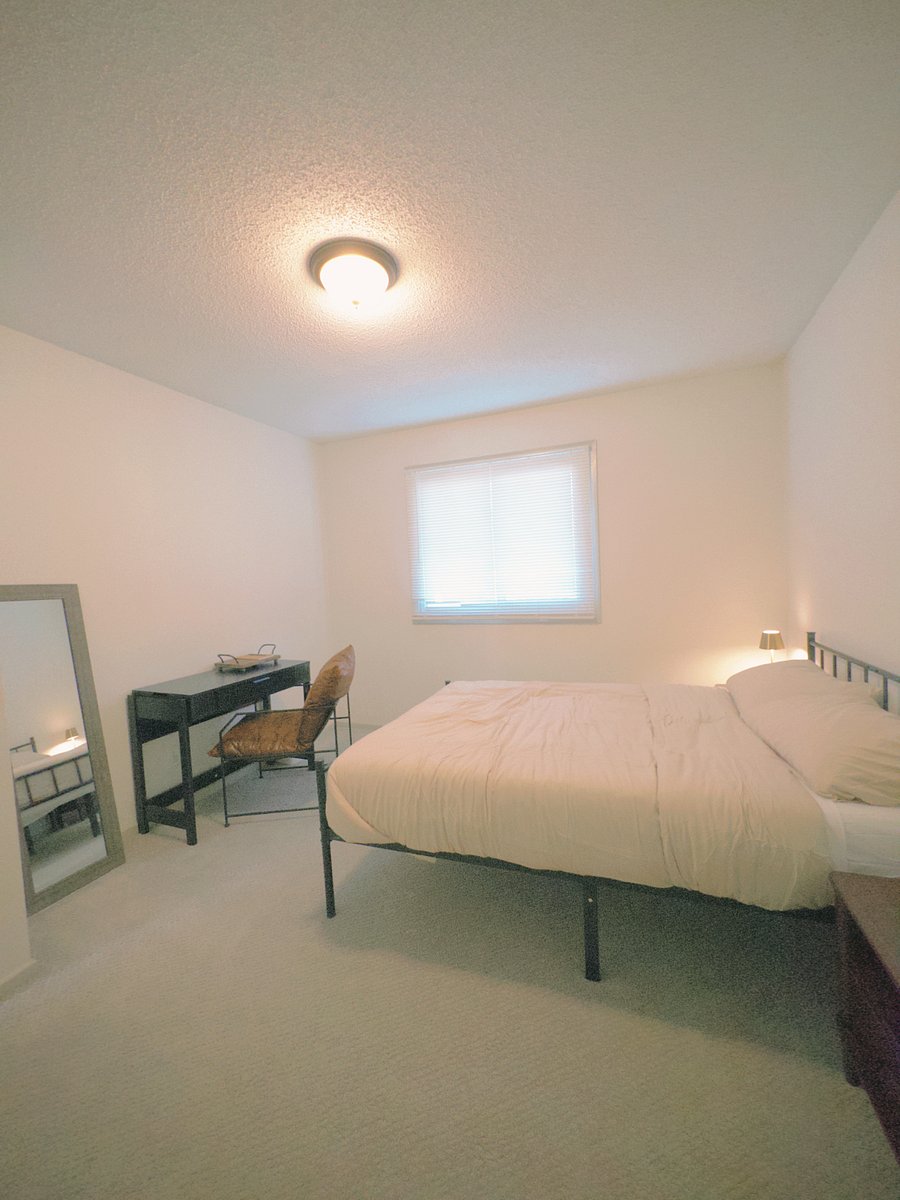 Main level BR