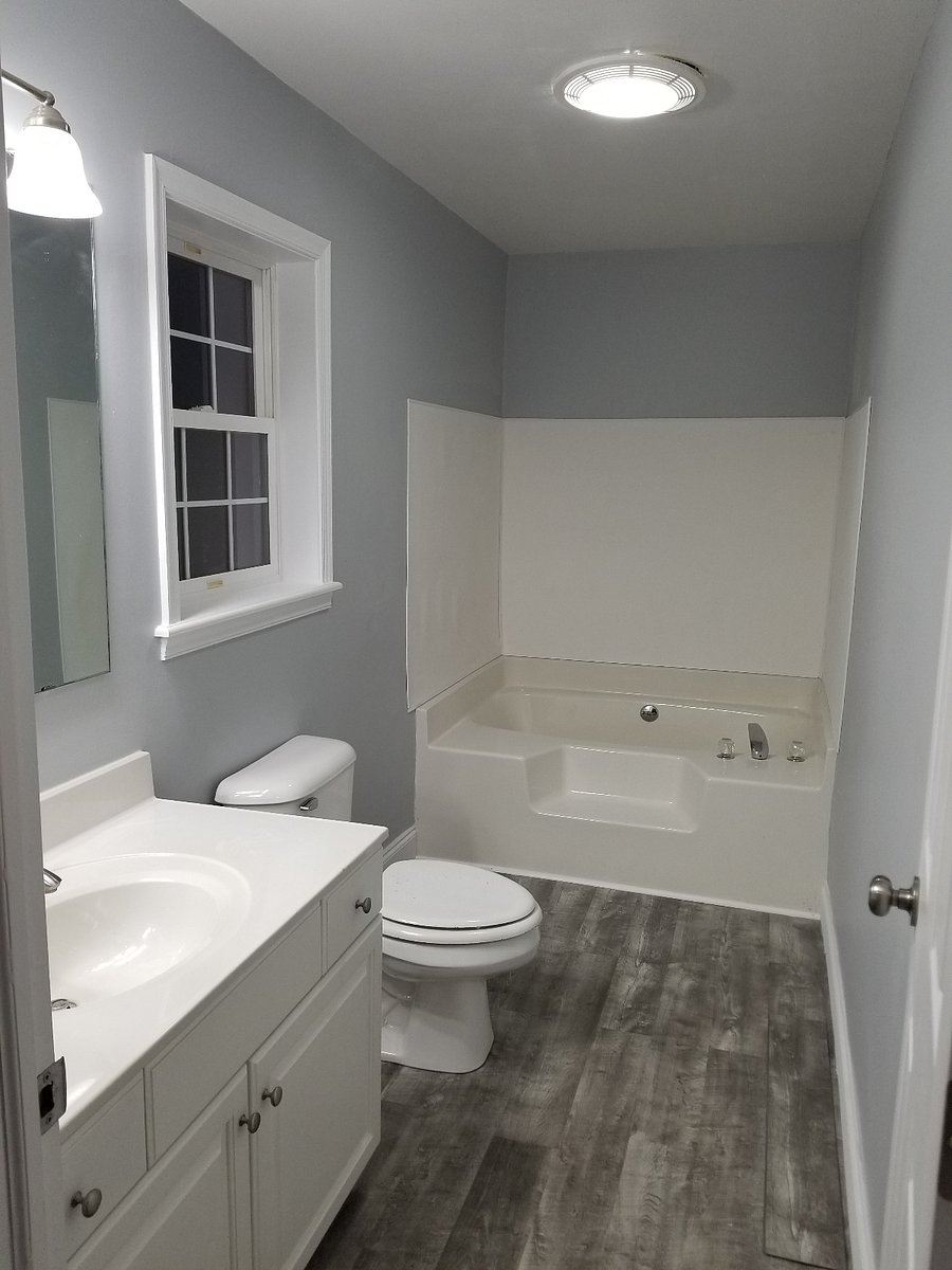 Master Bathroom has stand up shower also