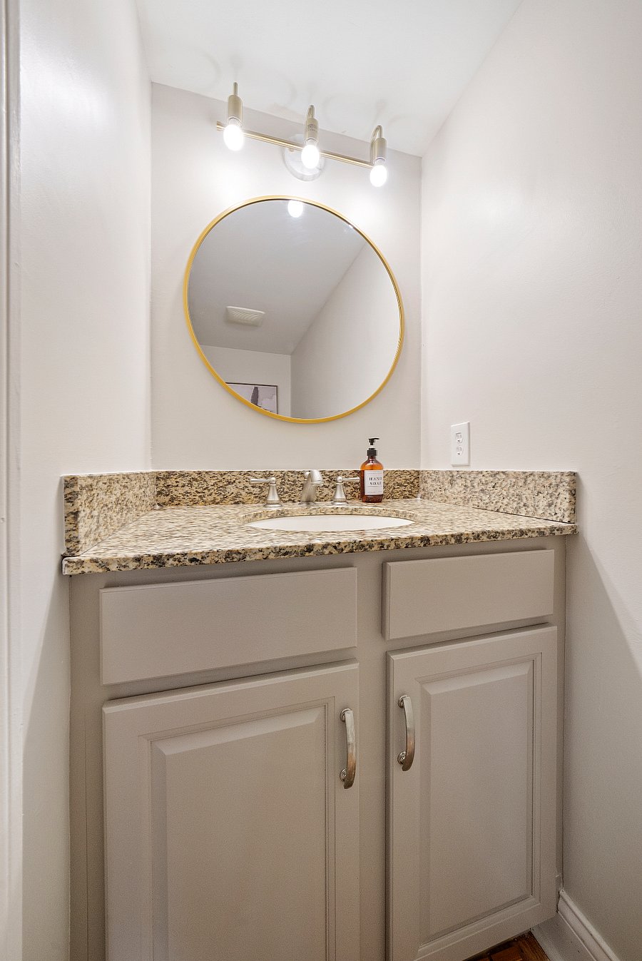 Furnished Finder property 839330_1 photo 9