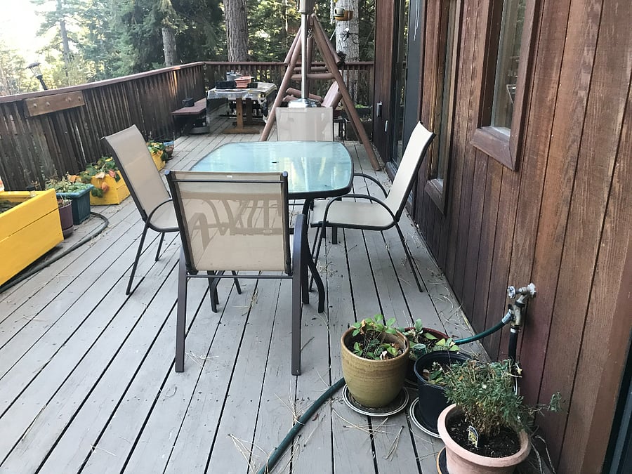 BACK DECK
