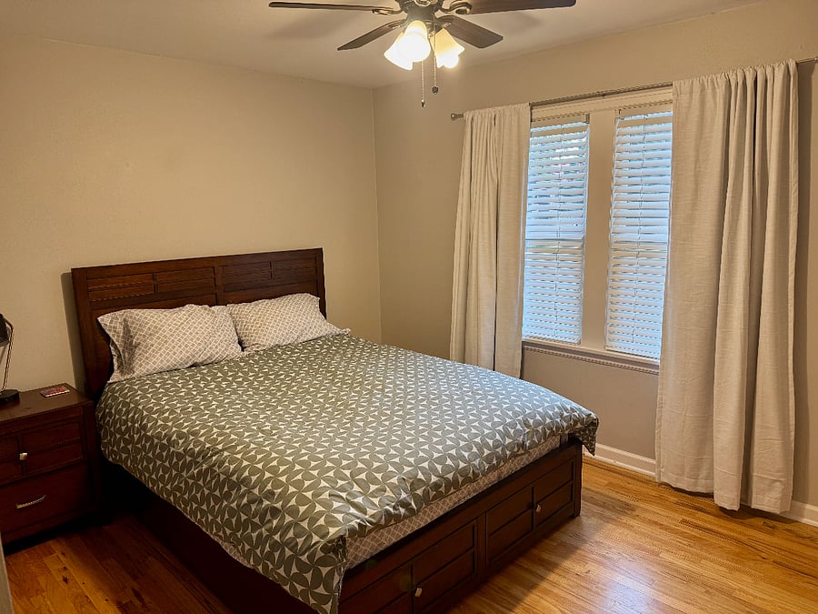 Front bedroom with Queen Bed