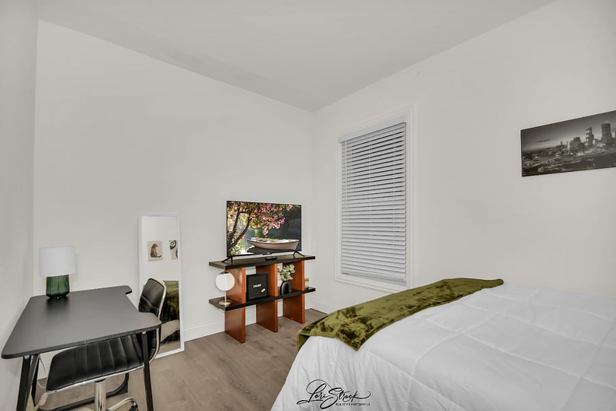 Furnished Finder property 839630_1 photo 11
