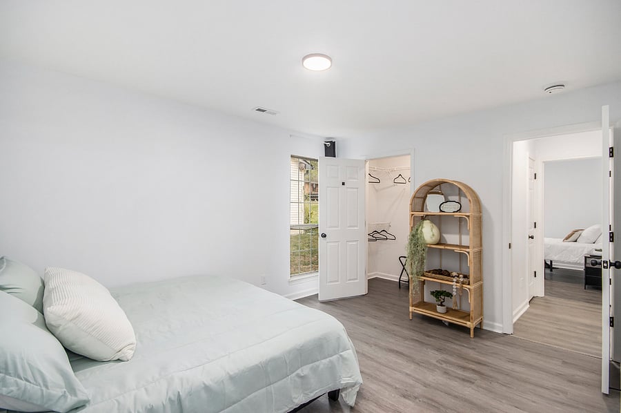 King size bed in master 
