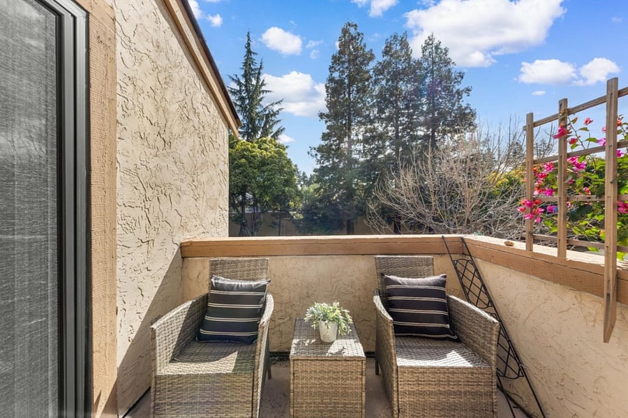 2nd Floor Balcony