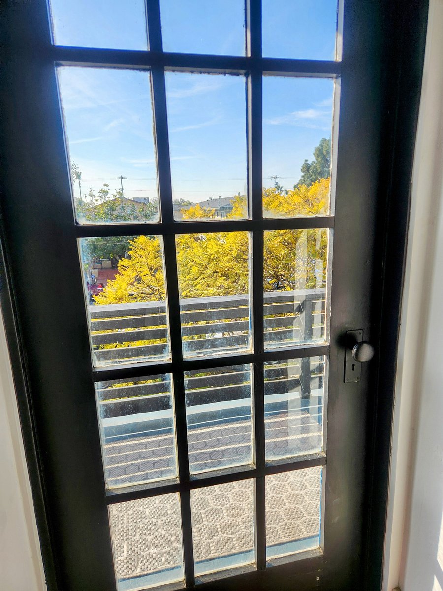 door to shared balcony