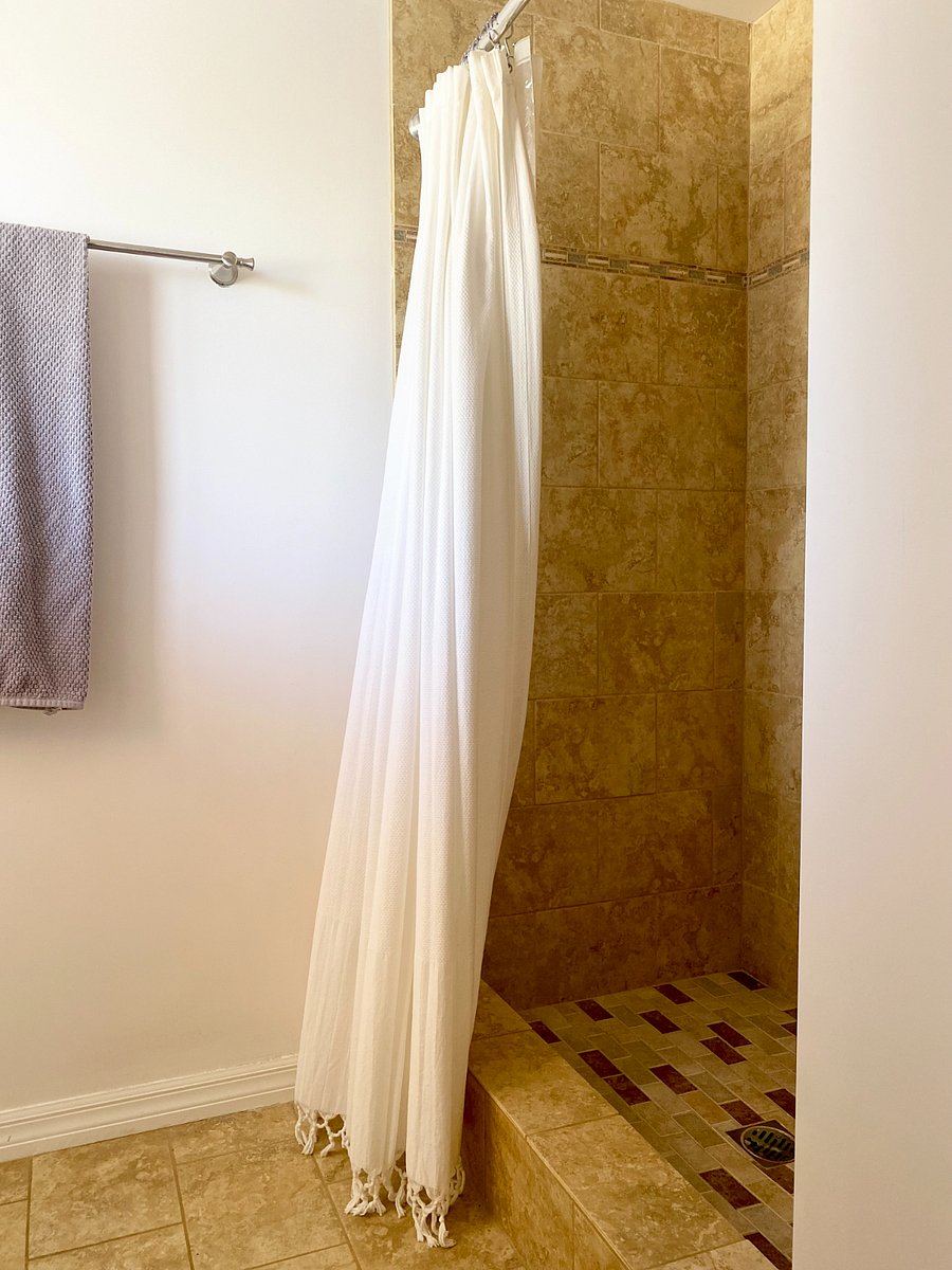 Primary walk-in shower