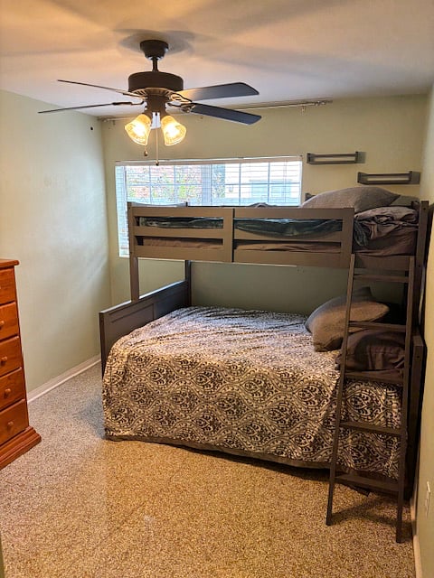 Middle bedroom with bunk beds (full and twin beds)
