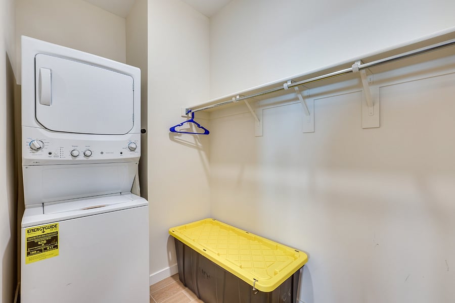 Furnished Finder property 840019_1 photo 26