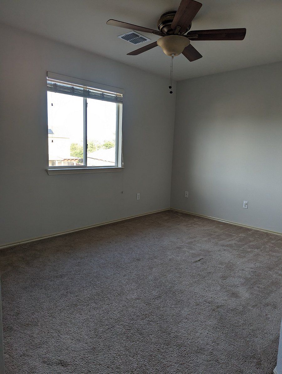 Furnished Finder property 840046_1 photo 4