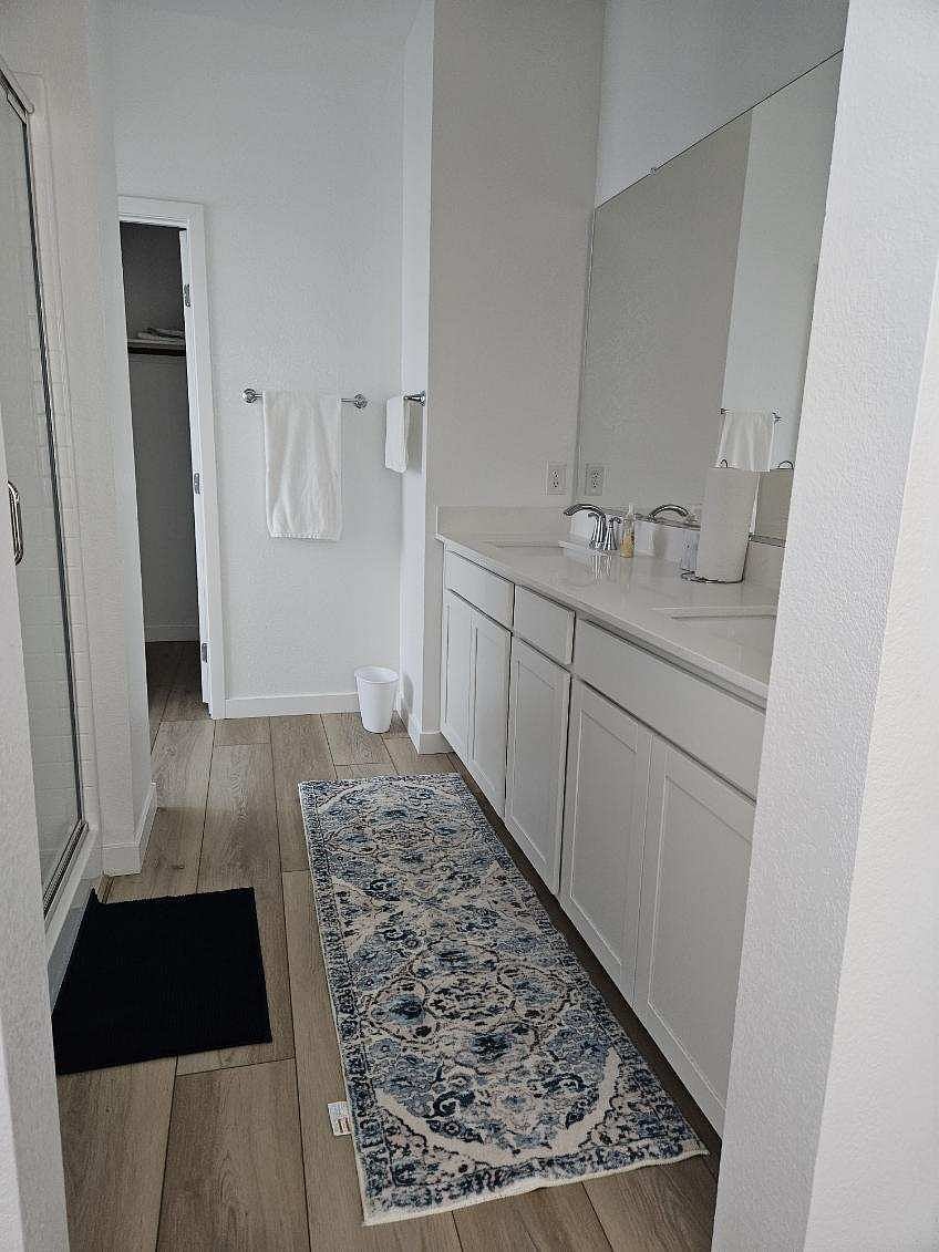 Furnished Finder property 840051_1 photo 17