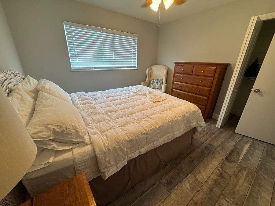 Queen Bed