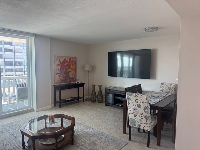 Furnished Finder property 840101_1 photo 4