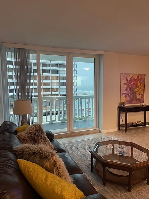 Furnished Finder property 840101_1 photo 15