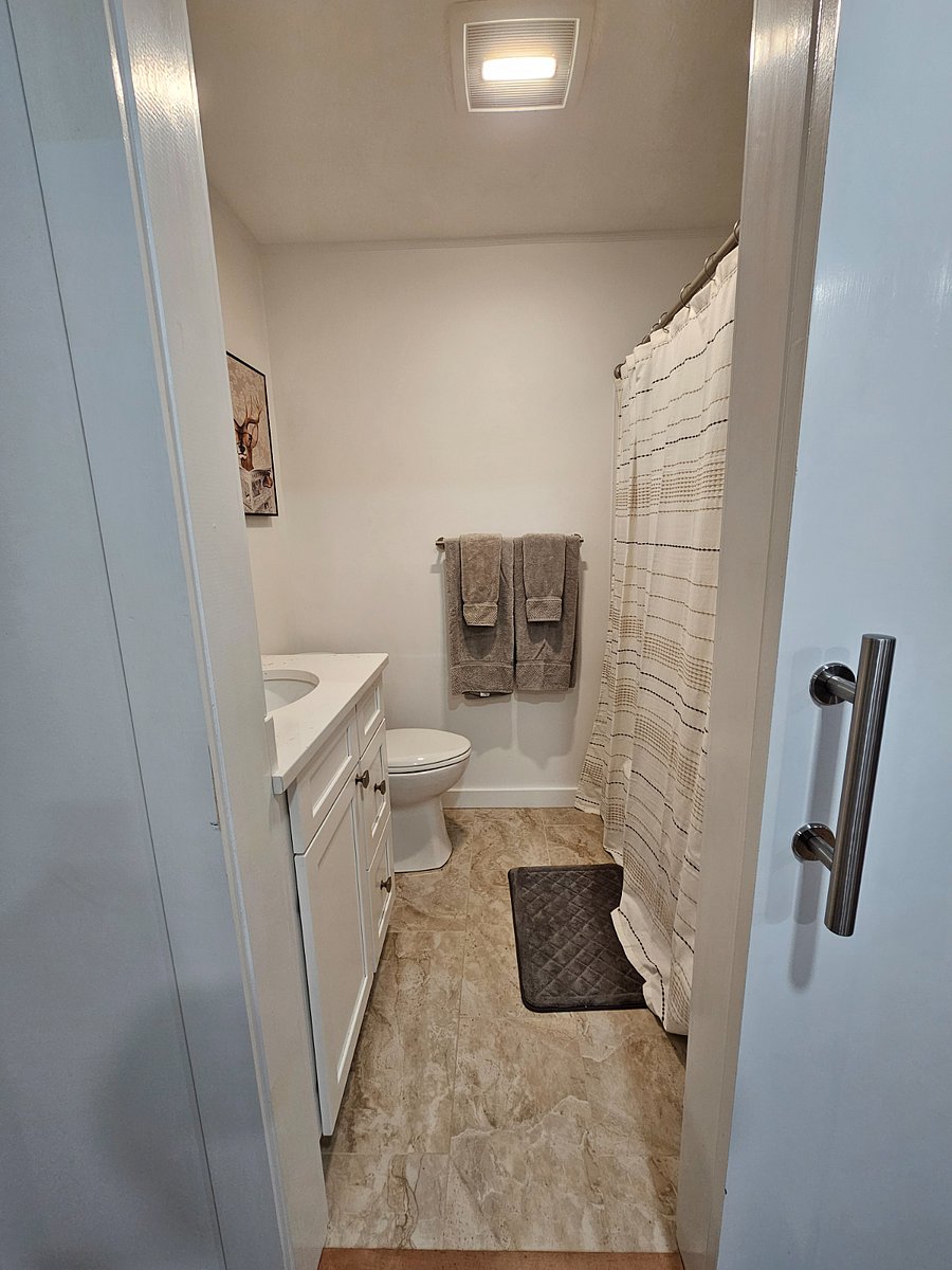 Furnished Finder property 840106_1 photo 9