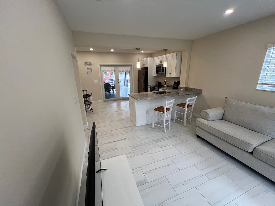 Furnished Finder property 840200_1 photo 3