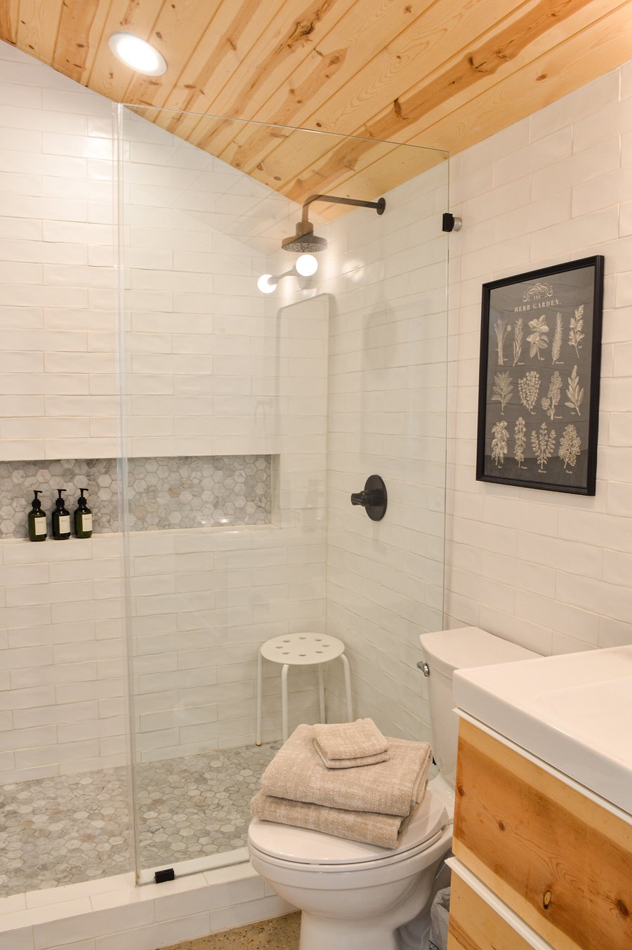 Furnished Finder property 840214_1 photo 25