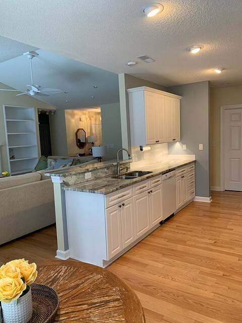 Furnished Finder property 840216_1 photo 7