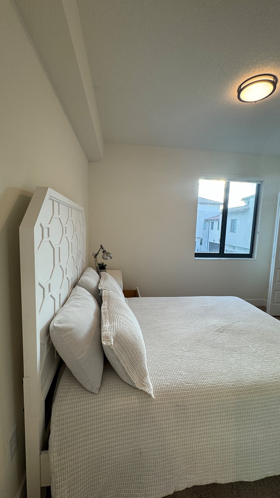 Furnished Finder property 840230_2 photo 1
