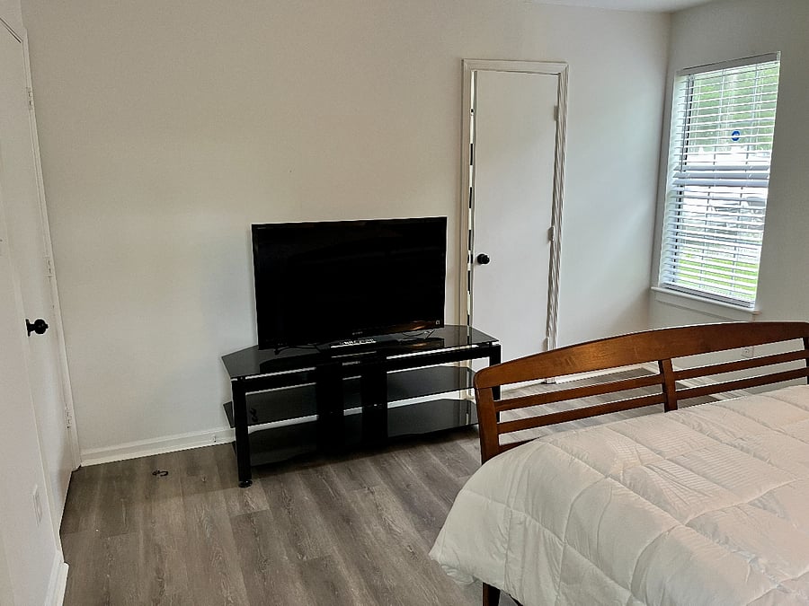 Furnished Finder property 840332_1 photo 8